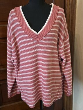 American Eagle Outfitters Striped V-Neck Oversized Sweater in Rose and White